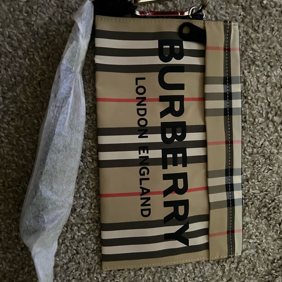Burberry Beige and Black Check Bag - Picture 1 of 3